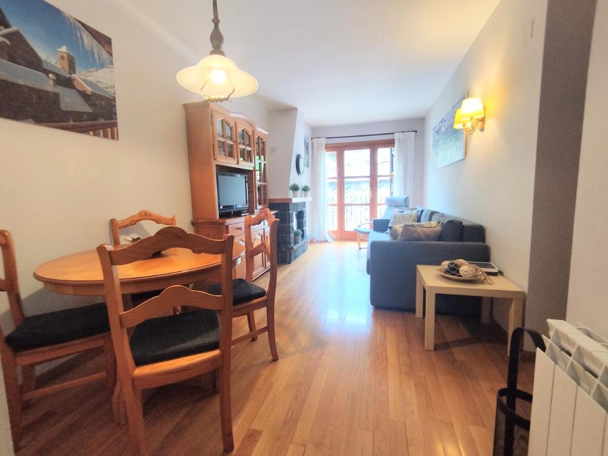 Check-In Casas Sinoantonio Daire Benasque Dış mekan fotoğraf
